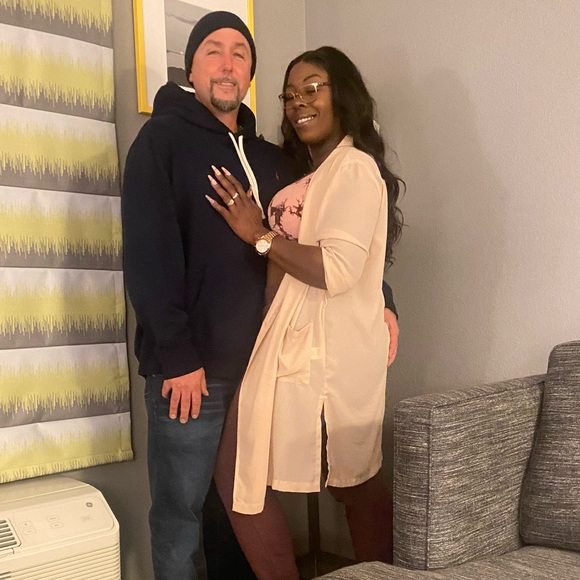 Meet your Posher, 🎀LaKish🎀 - Picture 3 of 10